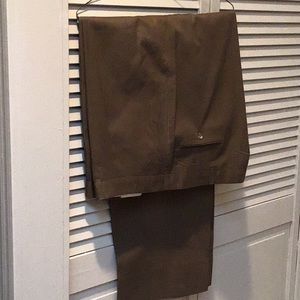 Robert Amerigo slacks